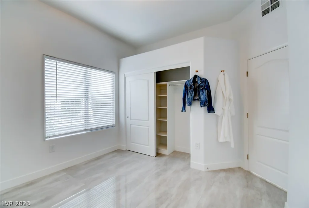 8985 Durango, Las Vegas, NV 89113