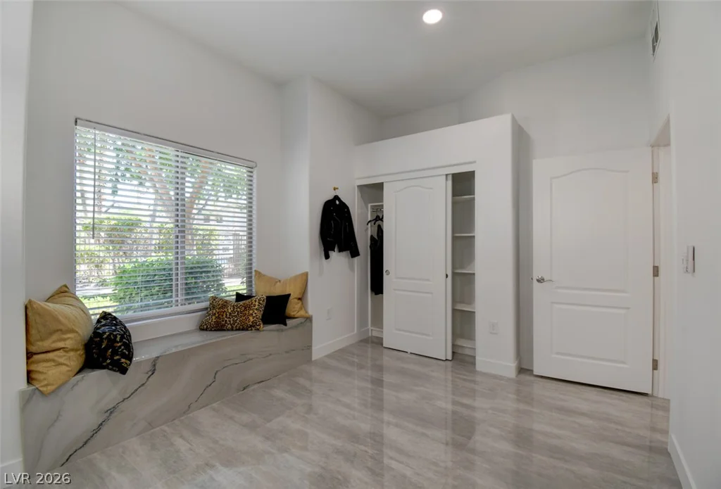 8985 Durango, Las Vegas, NV 89113