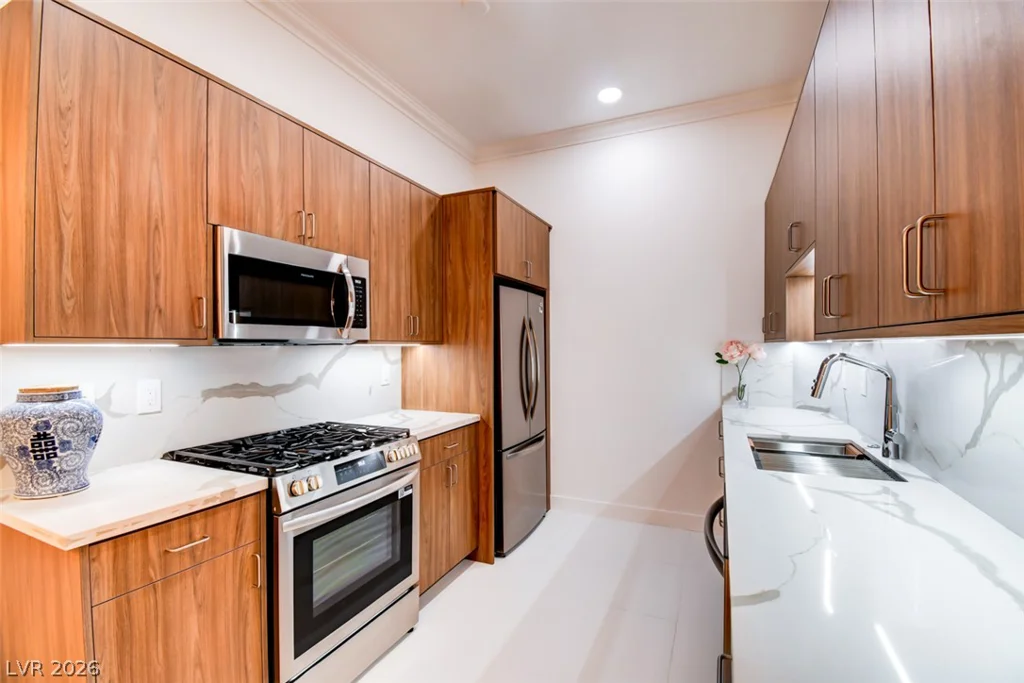 8985 Durango, Las Vegas, NV 89113