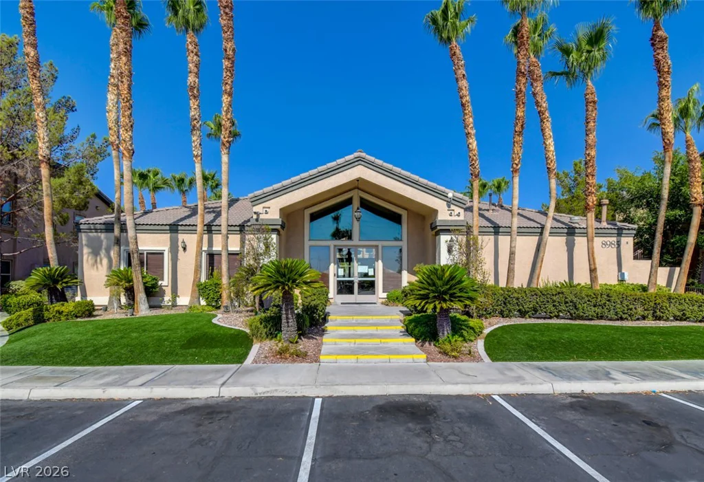 8985 Durango, Las Vegas, NV 89113