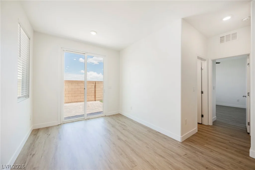 5282 Belmont Mill, Las Vegas, NV 89122