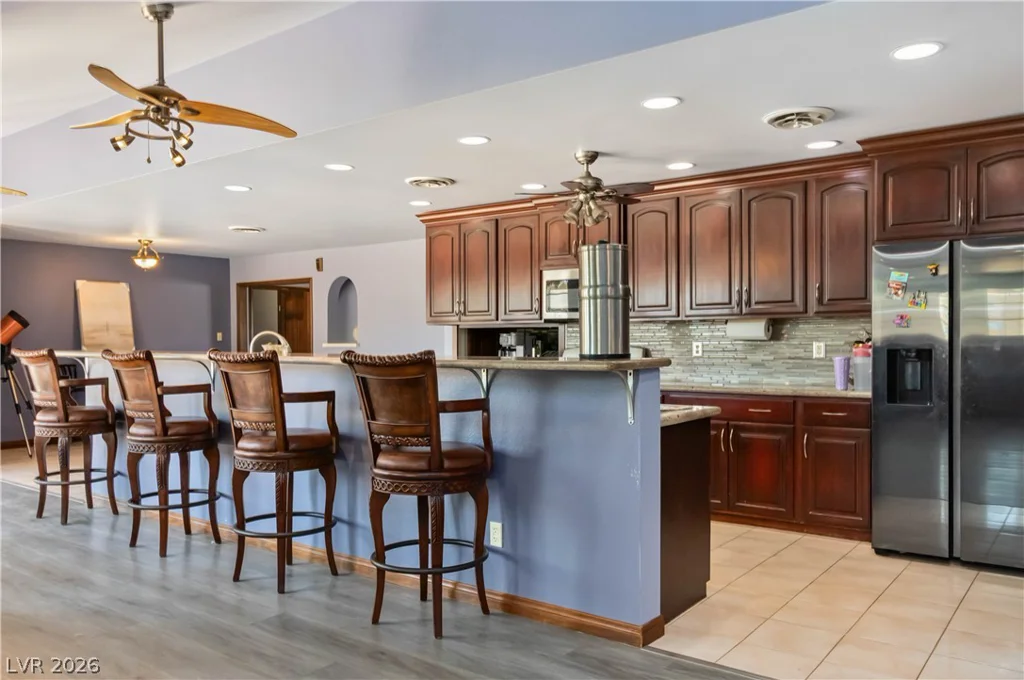 1727 Cherokee, Las Vegas, NV 89169