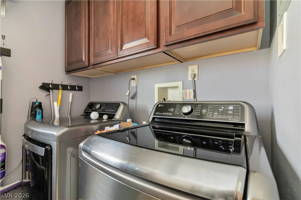 1727 Cherokee, Las Vegas, NV 89169