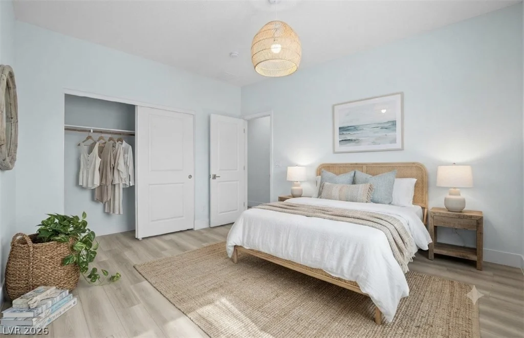 9958 Egan Valley, Las Vegas, NV 89166