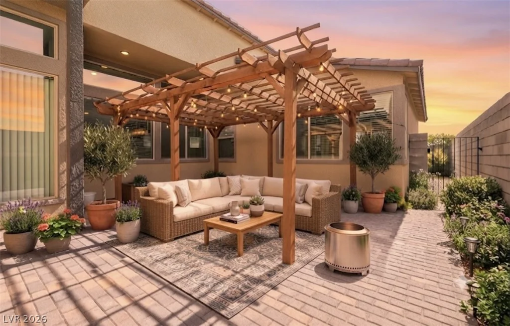 9958 Egan Valley, Las Vegas, NV 89166