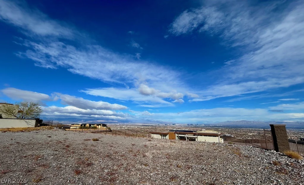7 Sky Arc, Henderson, NV 89012
