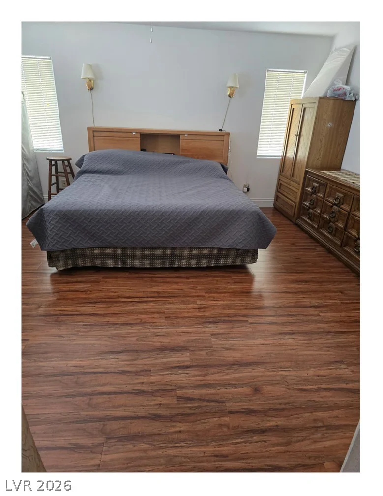 720 Antique Silver, North Las Vegas, NV 89032