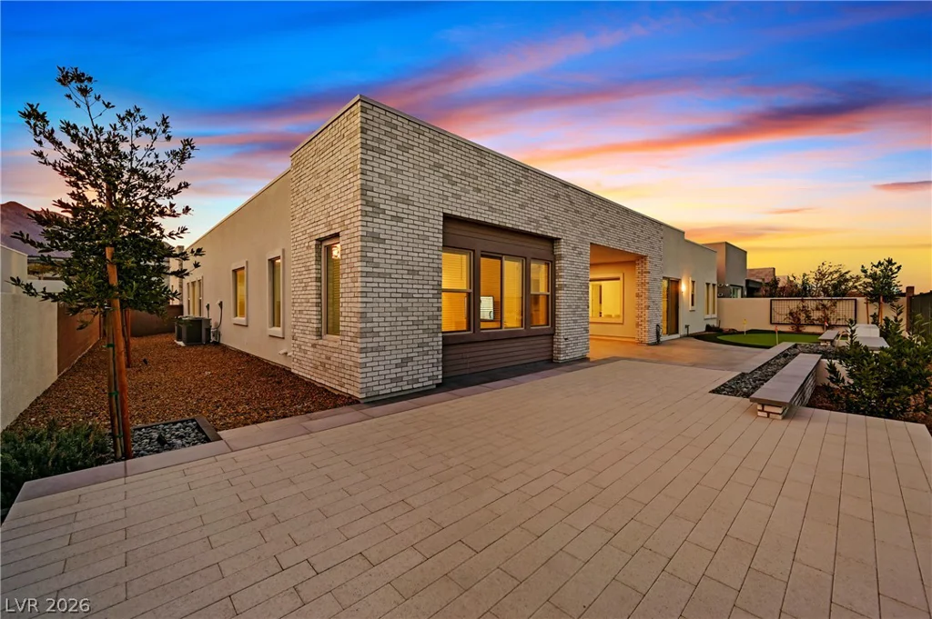 472 Sand Dune Arch, Las Vegas, NV 89138