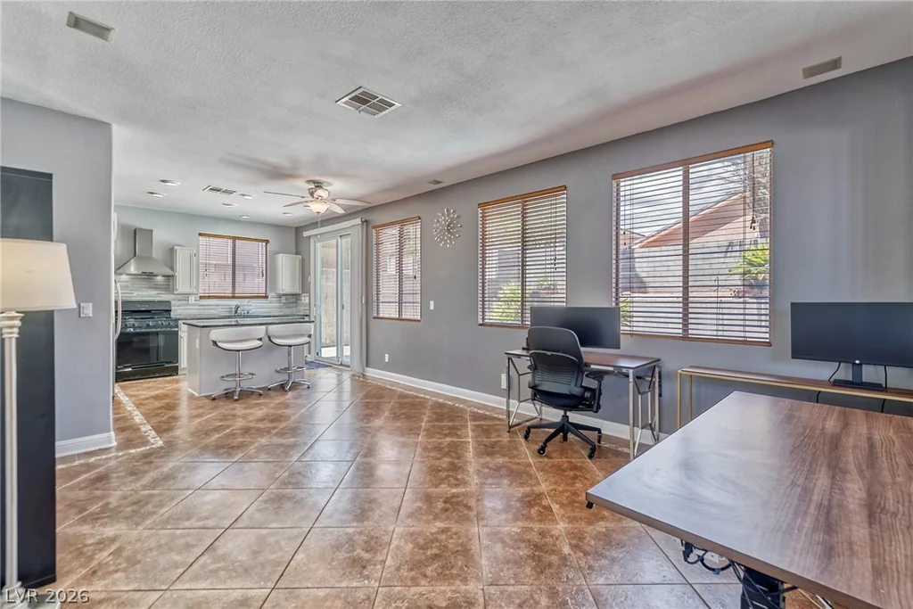 1041 VENETIAN HILLS, Las Vegas, NV 89144