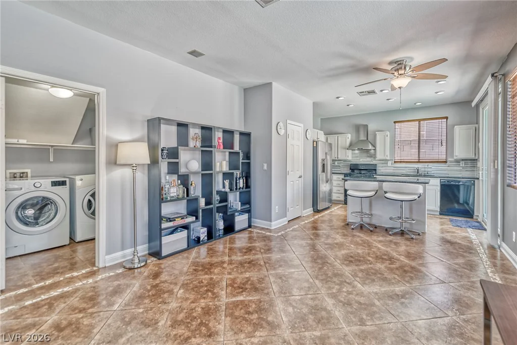 1041 VENETIAN HILLS, Las Vegas, NV 89144