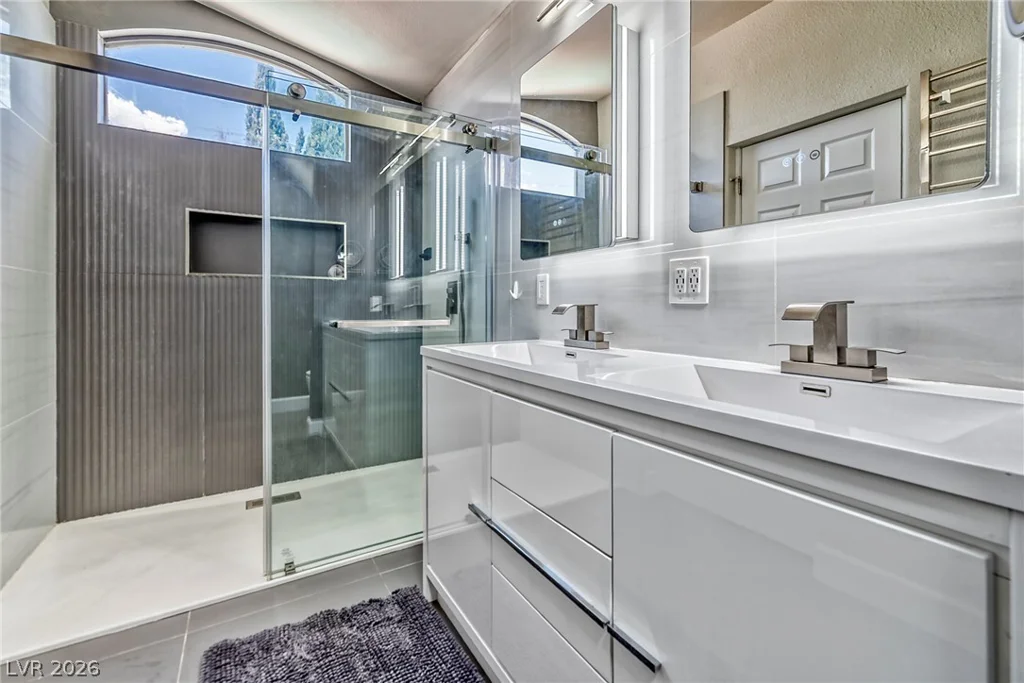 1041 VENETIAN HILLS, Las Vegas, NV 89144