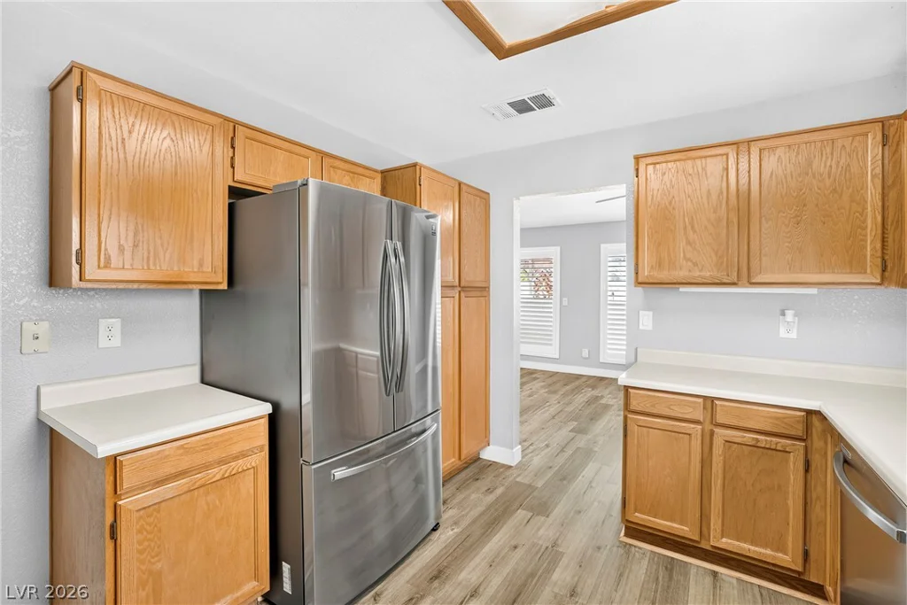 2803 Camelback, Henderson, NV 89074