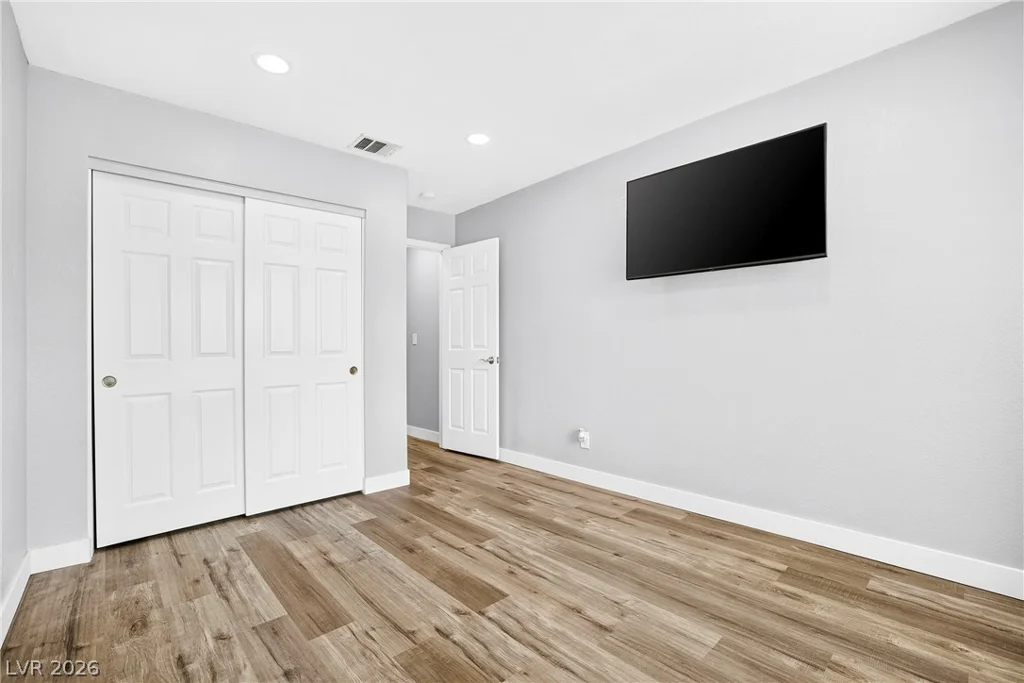 2803 Camelback, Henderson, NV 89074