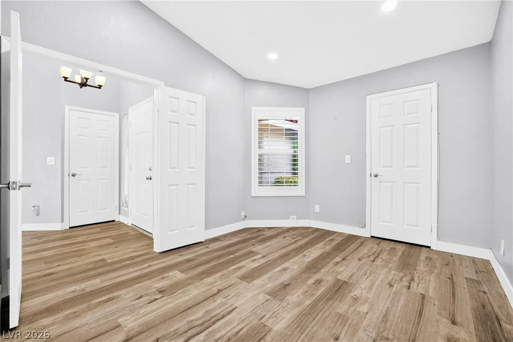 2803 Camelback, Henderson, NV 89074