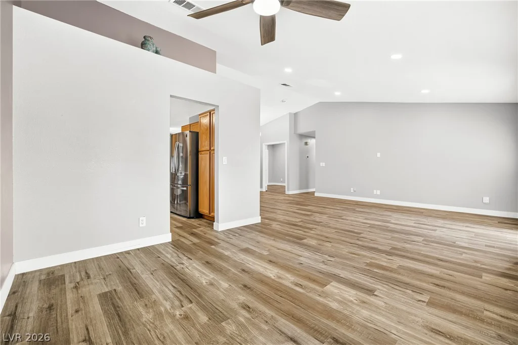 2803 Camelback, Henderson, NV 89074