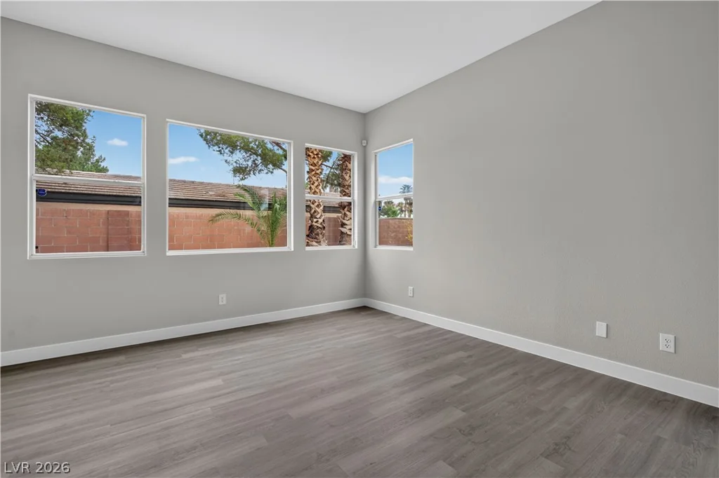 1836 Fossil Butte, North Las Vegas, NV 89032