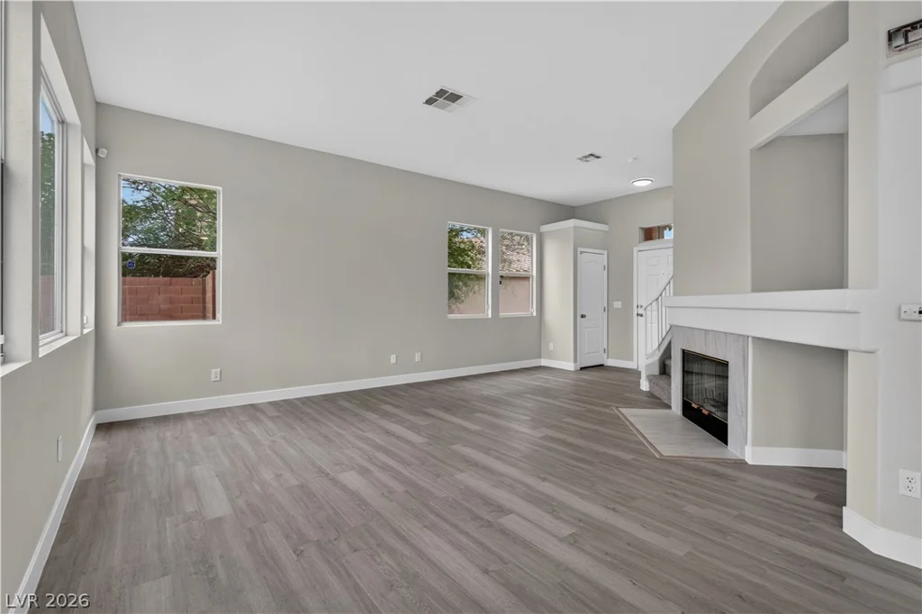 1836 Fossil Butte, North Las Vegas, NV 89032