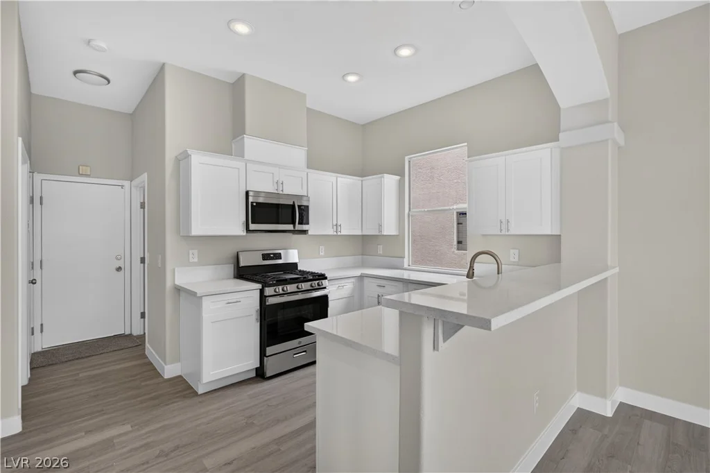 1836 Fossil Butte, North Las Vegas, NV 89032