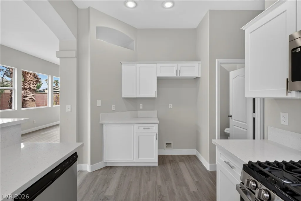 1836 Fossil Butte, North Las Vegas, NV 89032