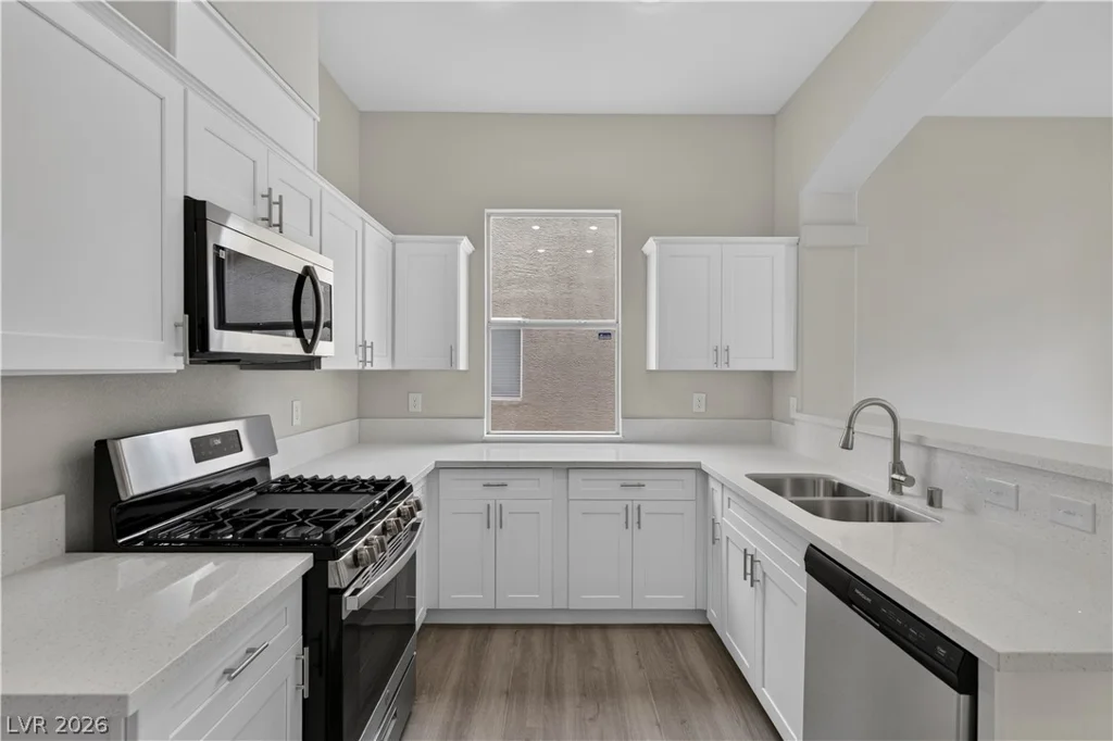1836 Fossil Butte, North Las Vegas, NV 89032