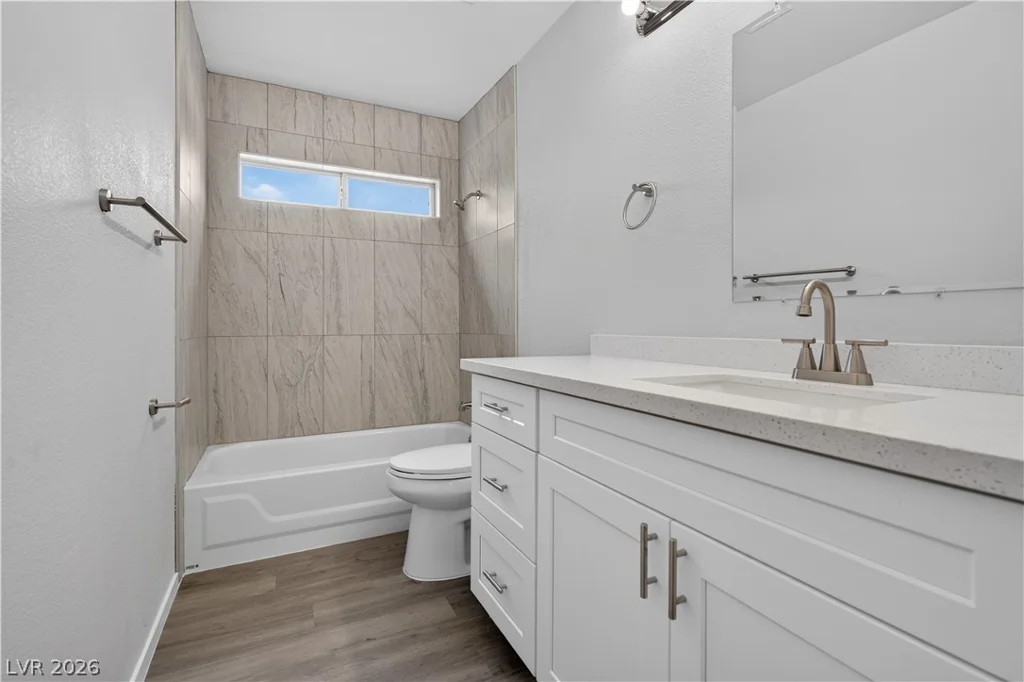 1836 Fossil Butte, North Las Vegas, NV 89032