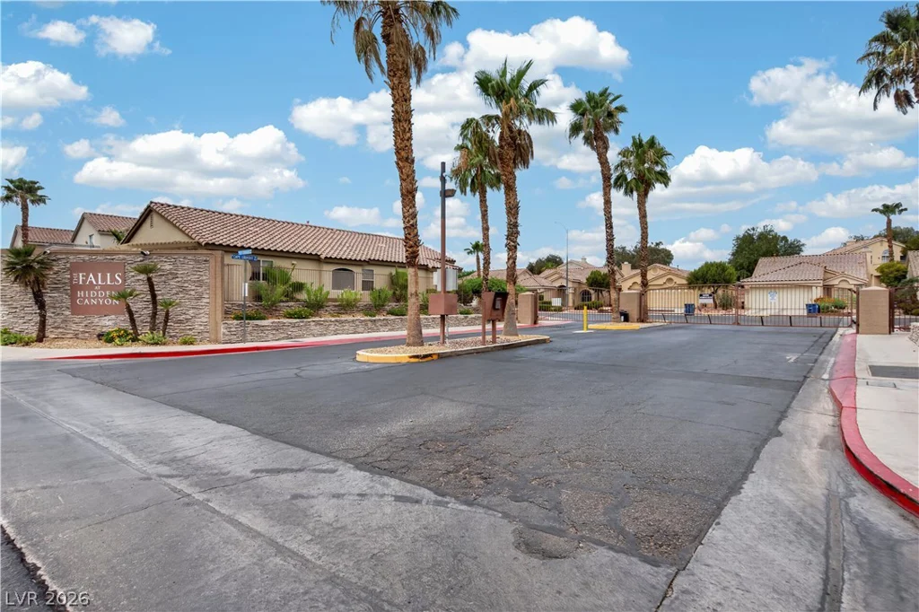 1836 Fossil Butte, North Las Vegas, NV 89032