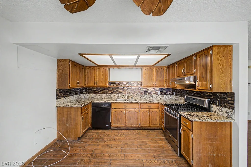 6643 Tropicana, Las Vegas, NV 89103