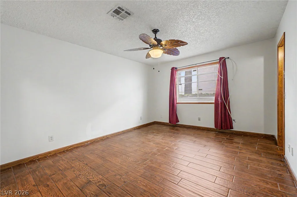 6643 Tropicana, Las Vegas, NV 89103