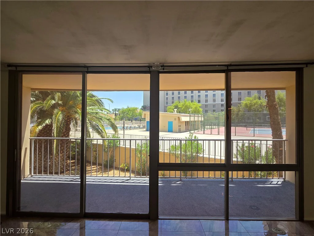 205 Harmon, Las Vegas, NV 89169