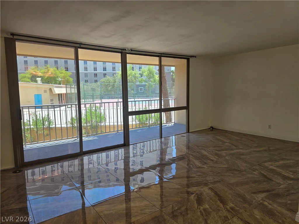 205 Harmon, Las Vegas, NV 89169