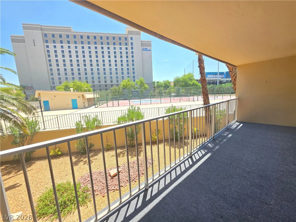 205 Harmon, Las Vegas, NV 89169