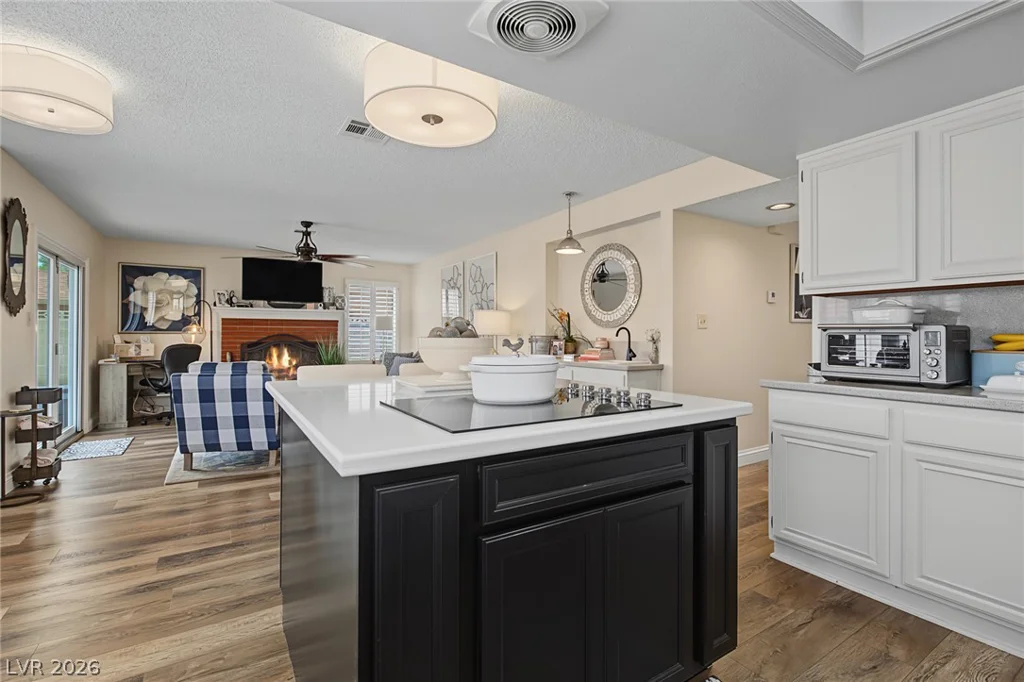 8420 Eddy Stone, Las Vegas, NV 89117