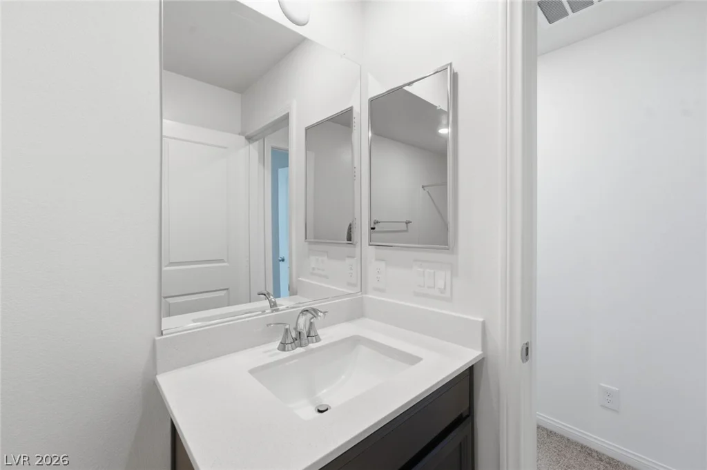 3749 Battipaglia, Henderson, NV 89044