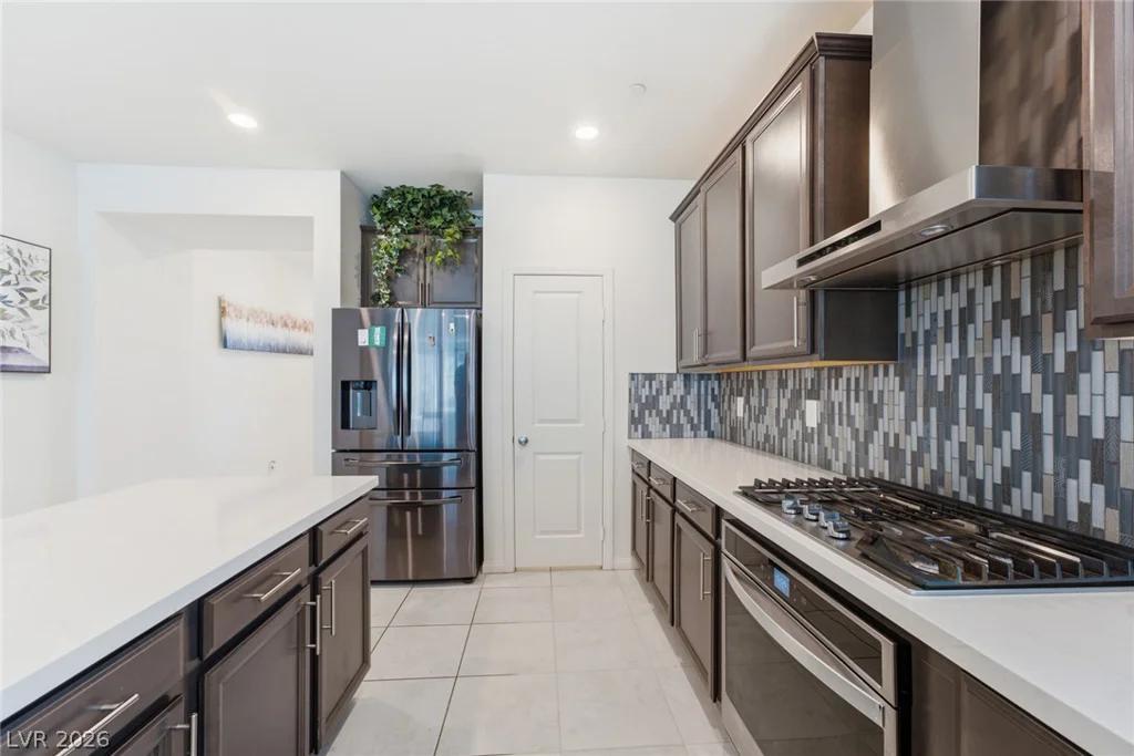 3749 Battipaglia, Henderson, NV 89044
