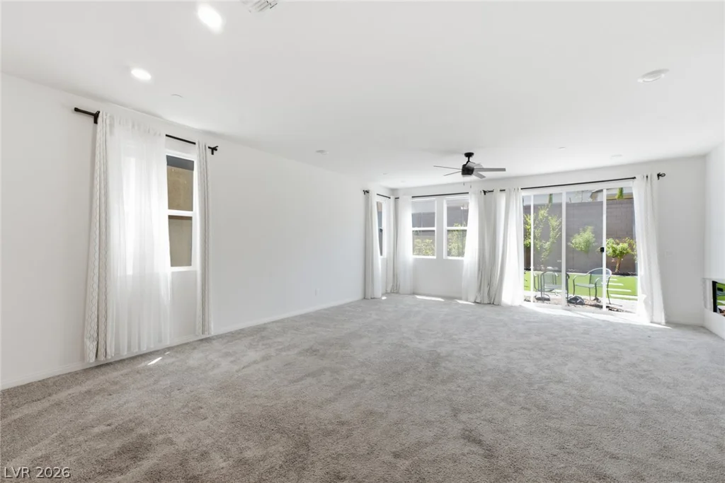 3749 Battipaglia, Henderson, NV 89044