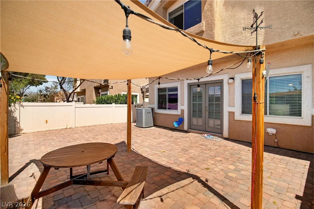 6749 Lookout Lodge, North Las Vegas, NV 89084