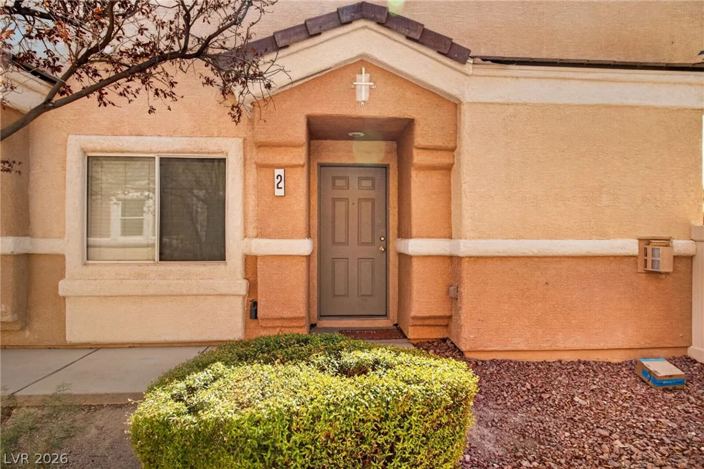 6749 Lookout Lodge, North Las Vegas, NV 89084