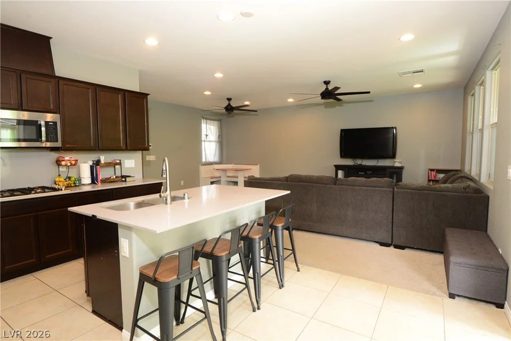 10281 Pond Pine, Las Vegas, NV 89166