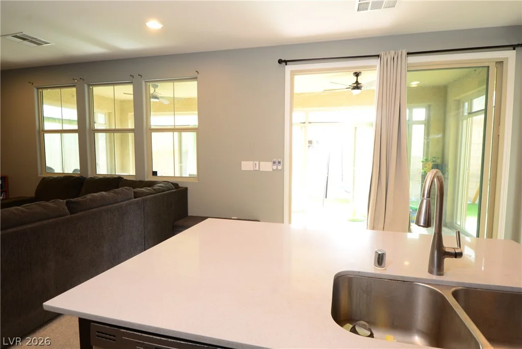10281 Pond Pine, Las Vegas, NV 89166
