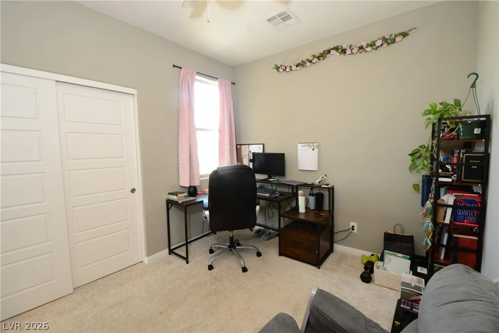 10281 Pond Pine, Las Vegas, NV 89166