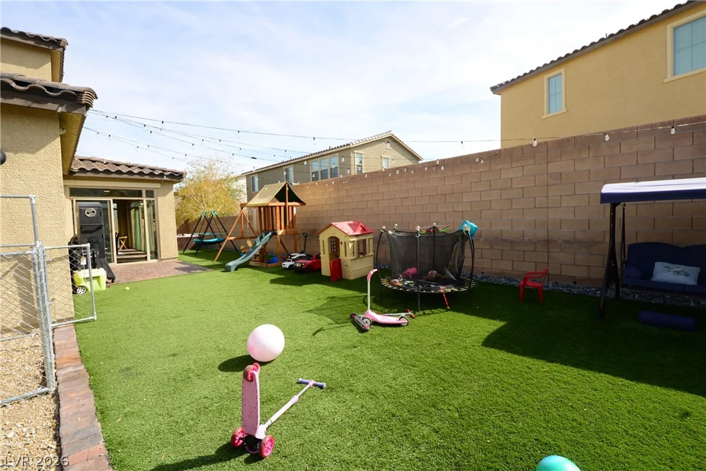 10281 Pond Pine, Las Vegas, NV 89166