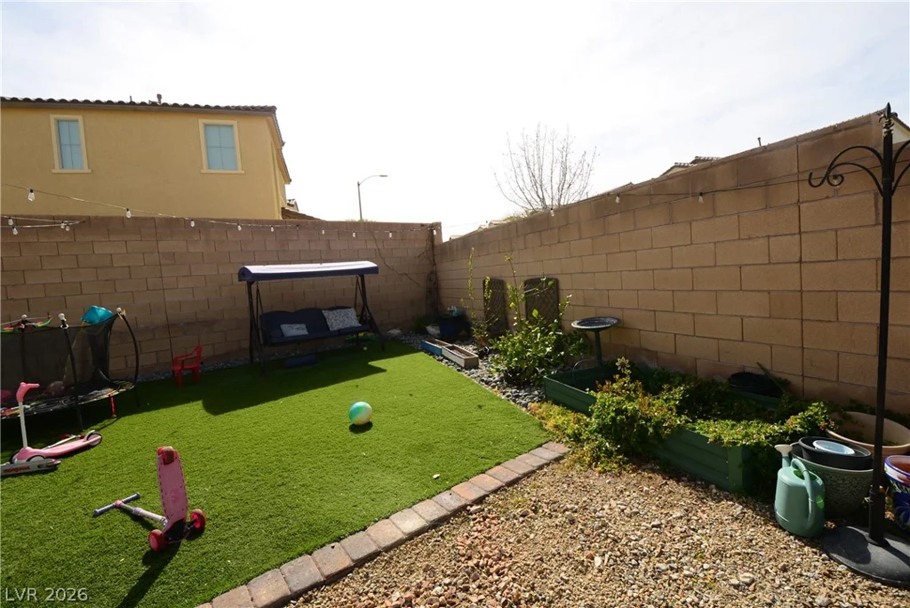 10281 Pond Pine, Las Vegas, NV 89166
