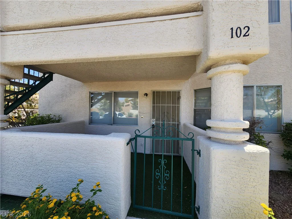 1412 Oak Rock, Las Vegas, NV 89128