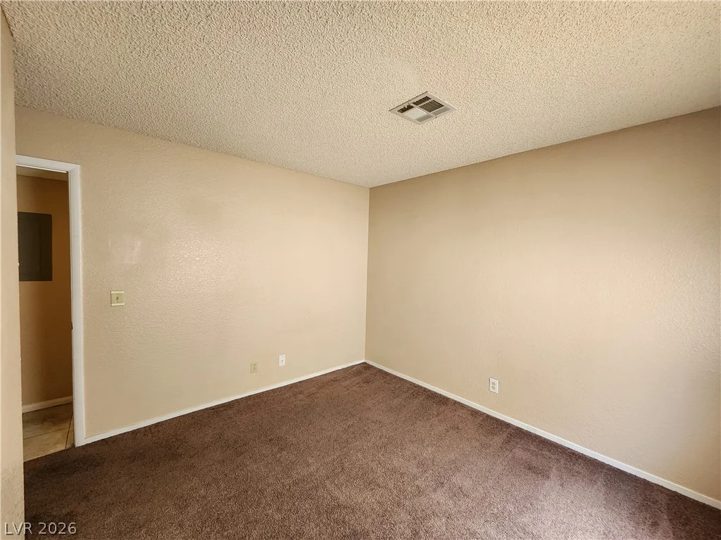 1412 Oak Rock, Las Vegas, NV 89128