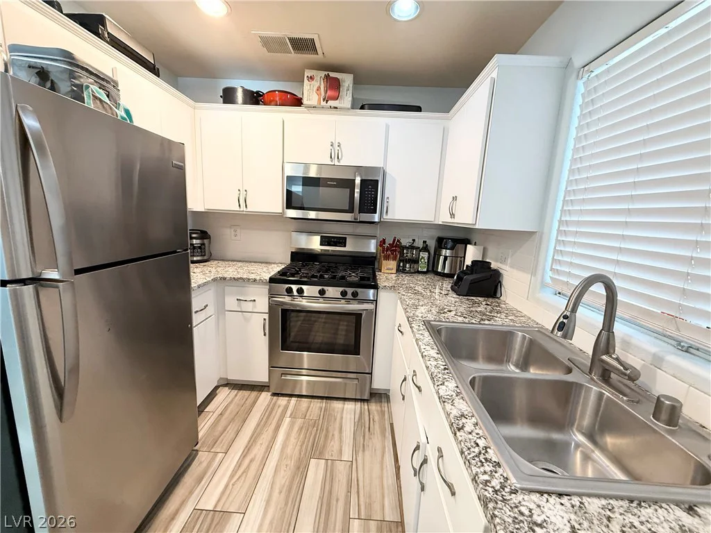 5246 Souvenir, Las Vegas, NV 89118