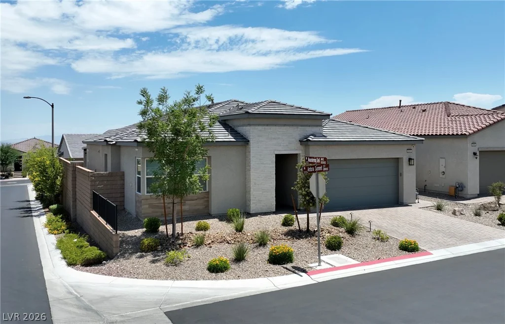 8946 Antora Summit, Las Vegas, NV 89166