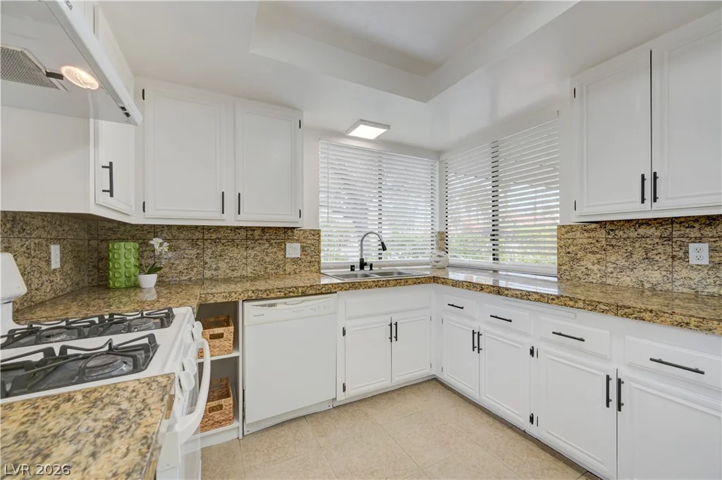 2695 San Lago, Las Vegas, NV 89121