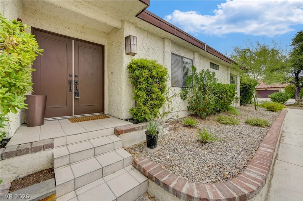 2695 San Lago, Las Vegas, NV 89121