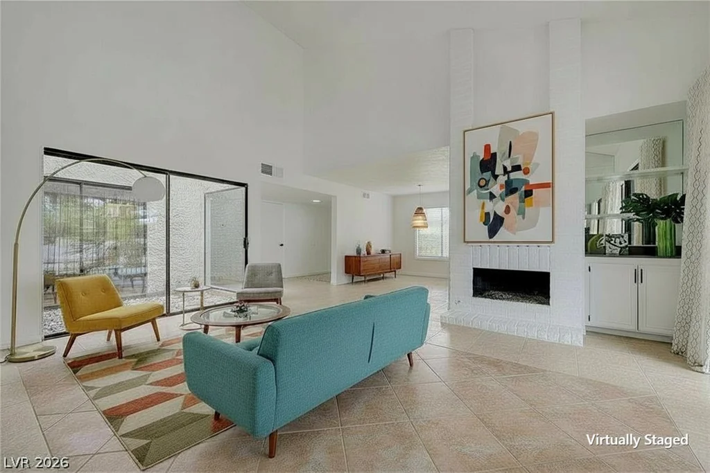 2695 San Lago, Las Vegas, NV 89121