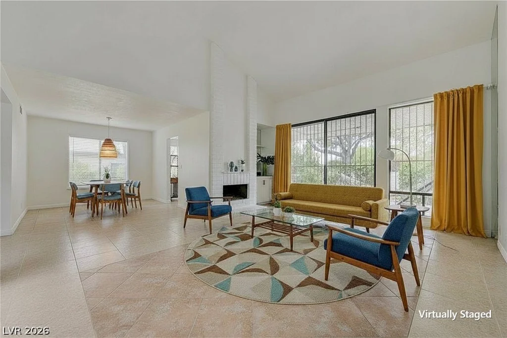 2695 San Lago, Las Vegas, NV 89121